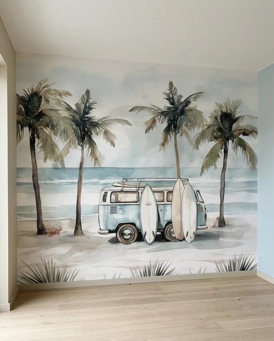 Tapeta surfingowa SUMMER VIBES z palmami, plażą, vanem i deskami surfingowymi
