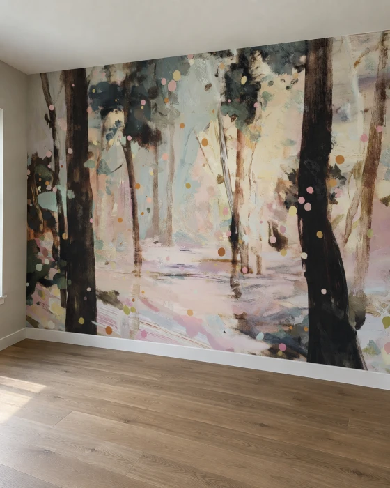 Mural ścienny abstrakcyjny las – ciemne drzewa z pastelowymi detalami w różu, błękicie i beżu